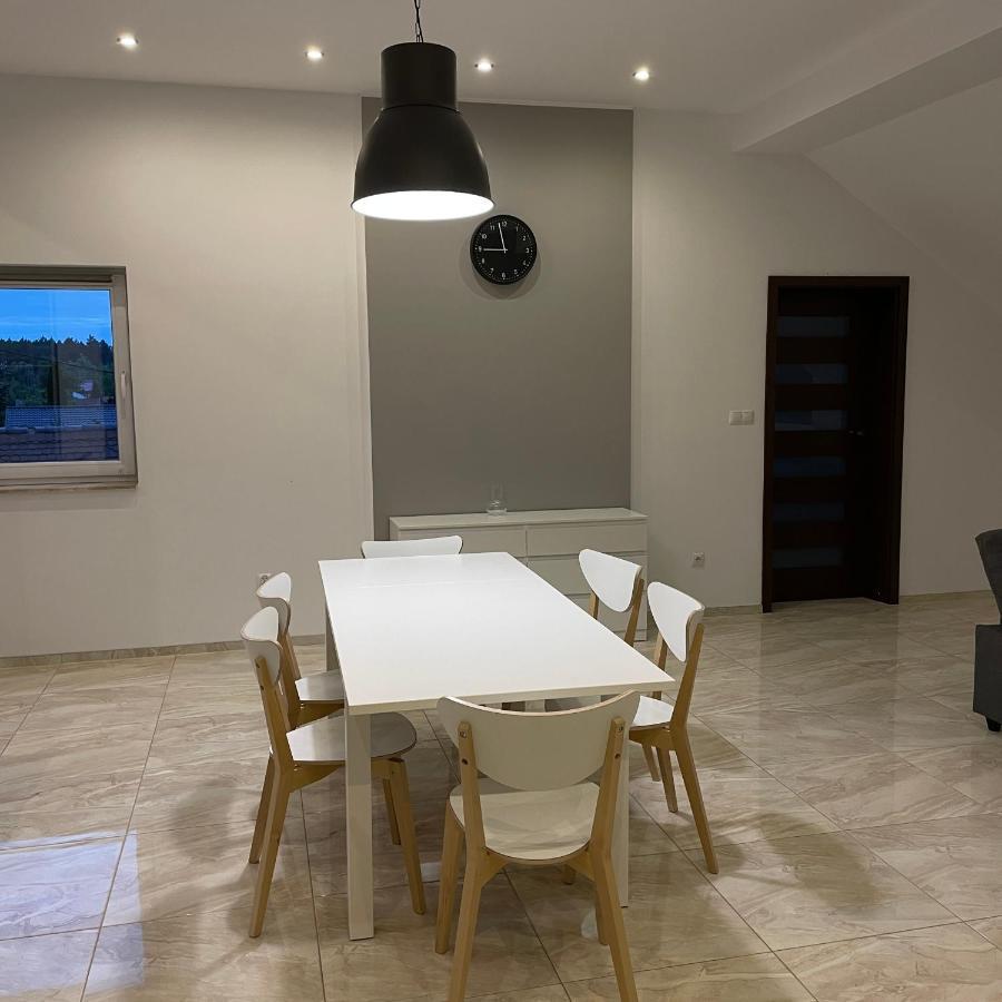 Przestronny Apartament Żagań エクステリア 写真