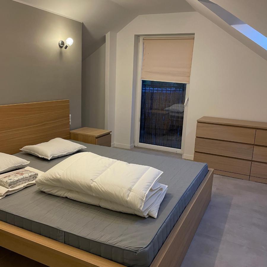 Przestronny Apartament Żagań エクステリア 写真